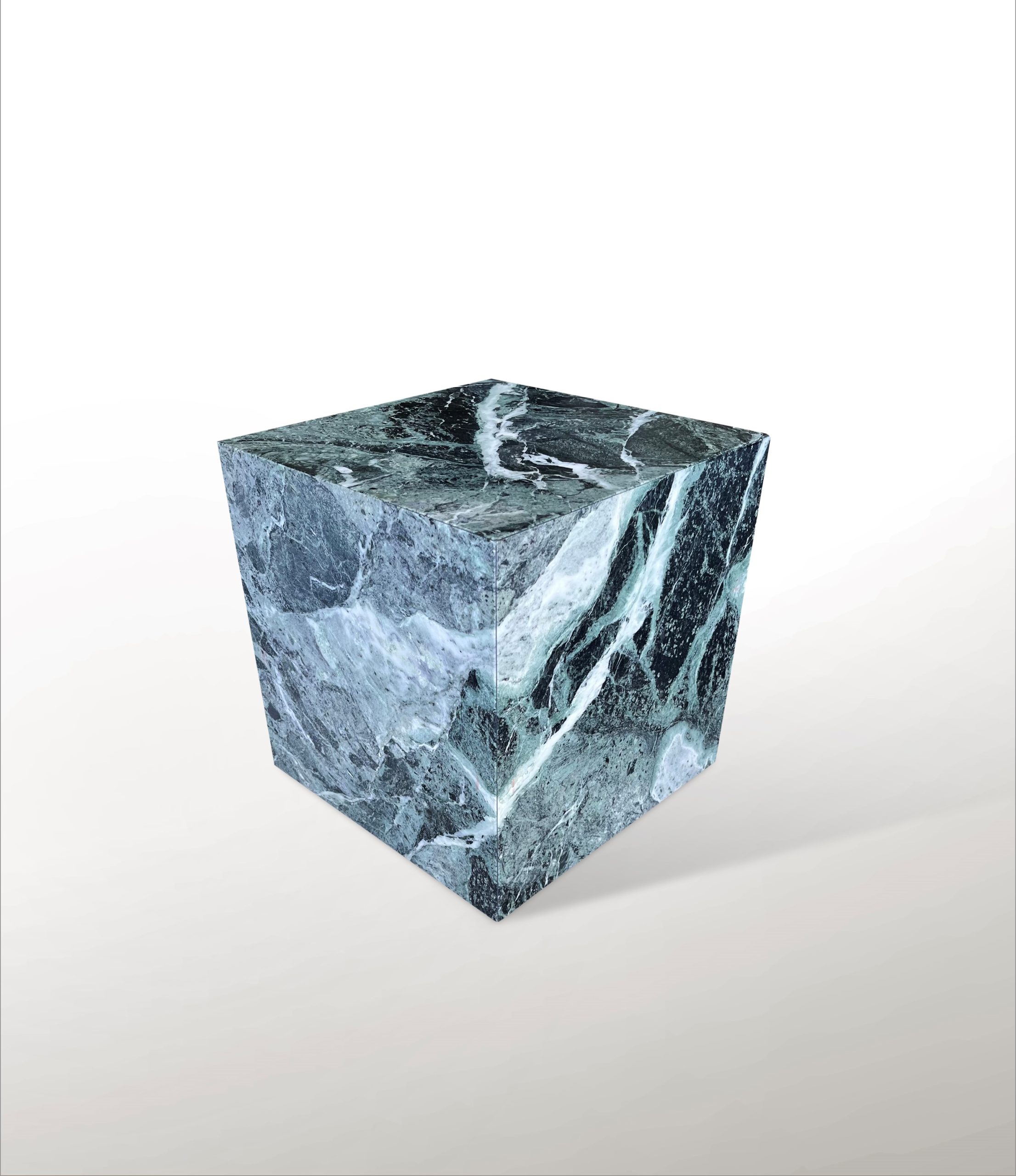 Worldstone_Plinth_Verde-Alpi_Single_400x400x450h-scaled